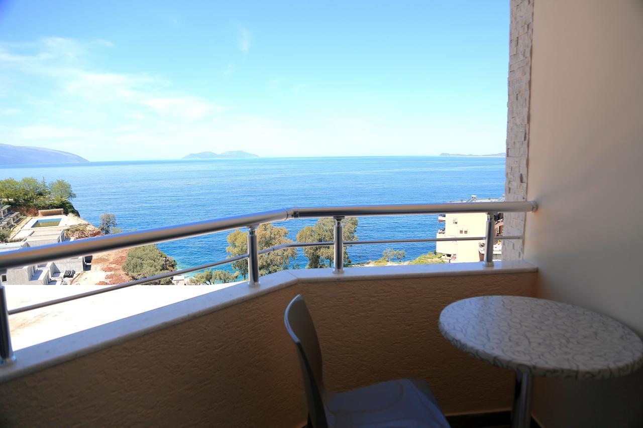 Nomelia Residence B&B Vlorë Exterior foto