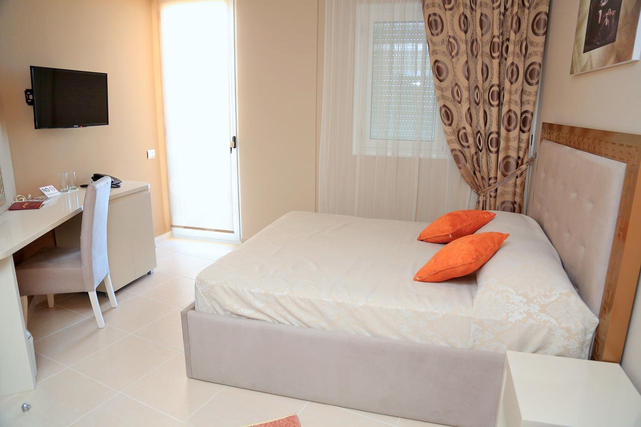 Nomelia Residence B&B Vlorë Exterior foto