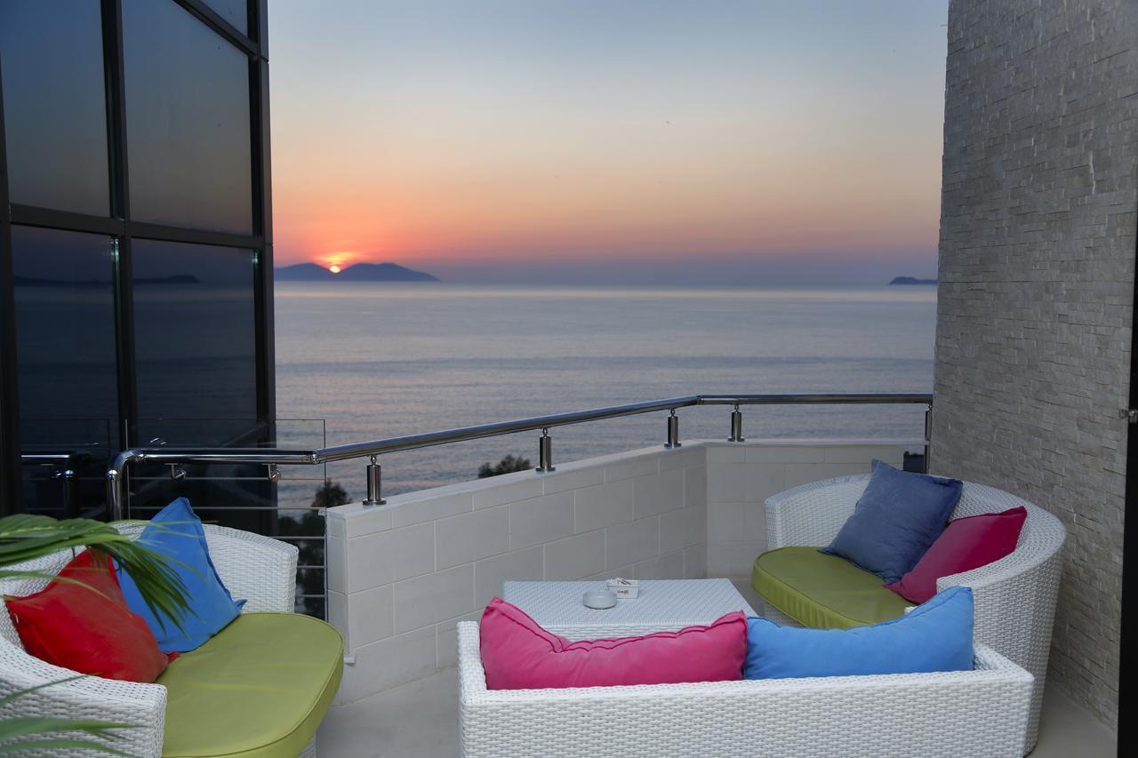 Nomelia Residence B&B Vlorë Exterior foto